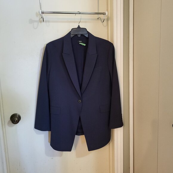 Theory Women's Wool Suit - Blazer & Pants. Navy Blue - Picture 9 of 14
